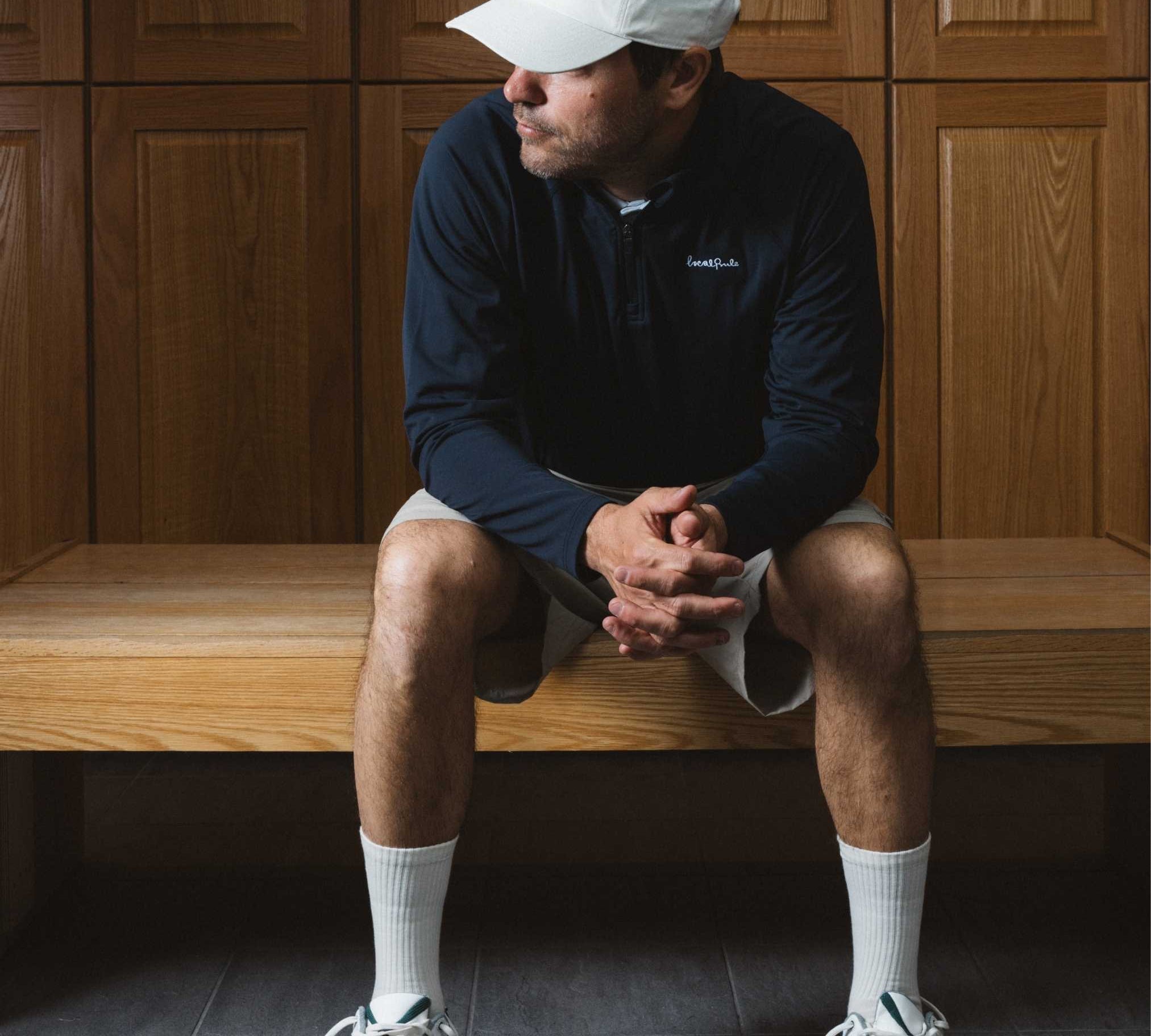 LocalRule_CottonCap_OffWhite_Lockerroom.jpg
