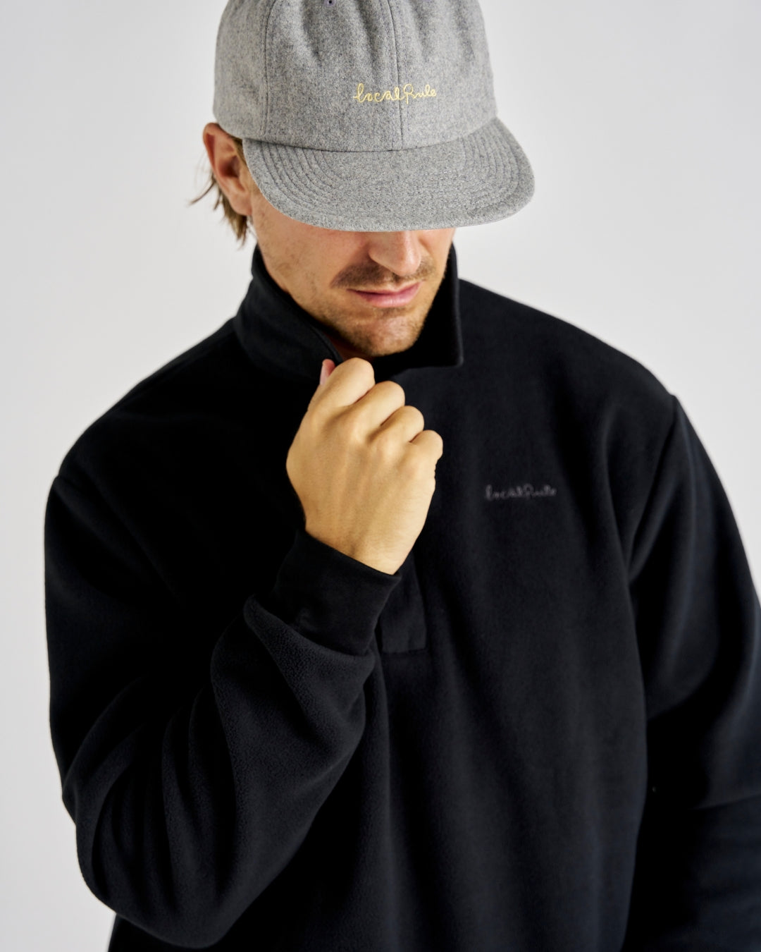 Q-zip Fleece Sweatshirt - Black